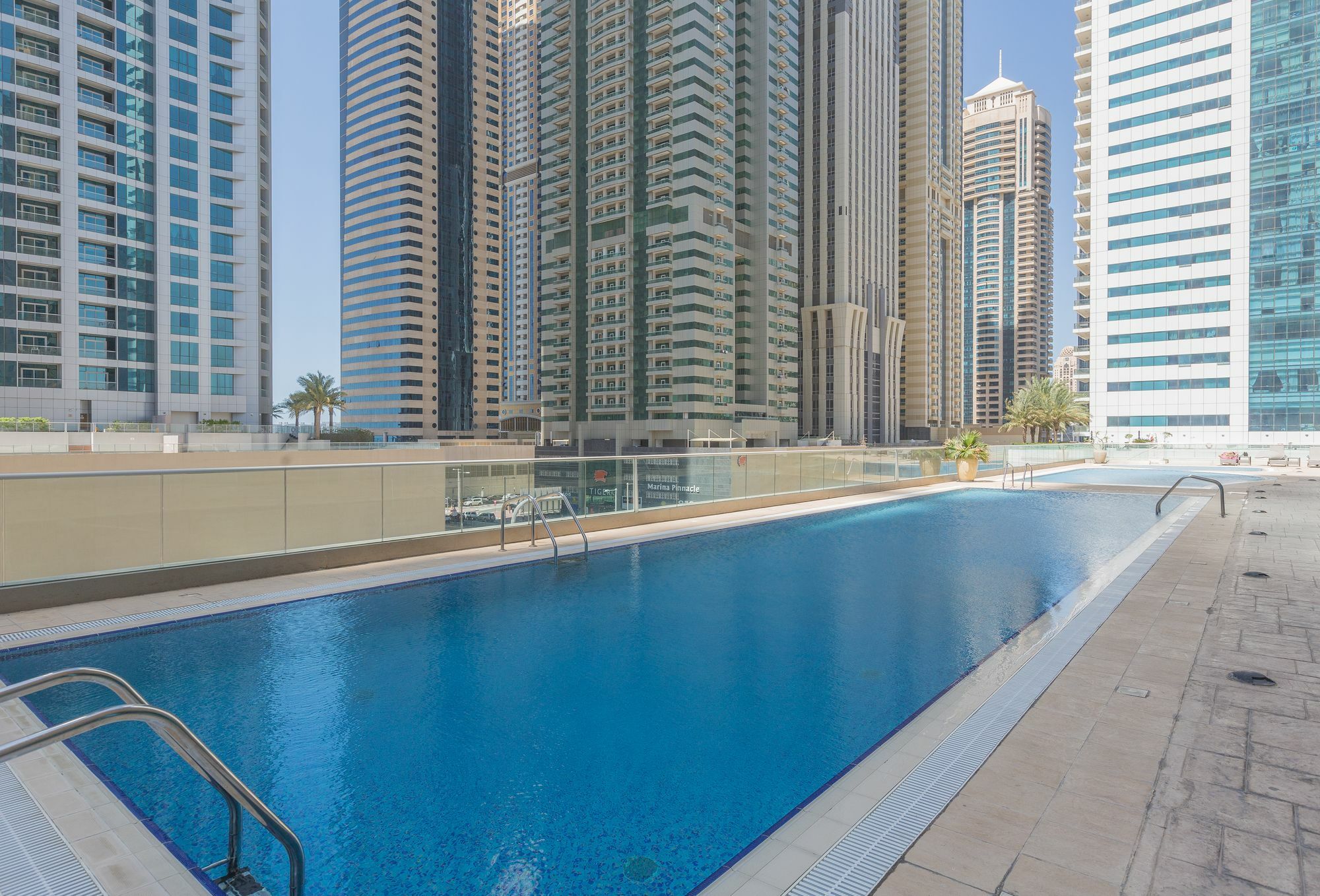 شقة Boutique Living - Dubai Marina Heights المظهر الخارجي الصورة